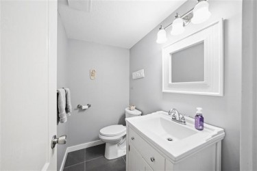 13182 15 AVENUE, Surrey, B.C.