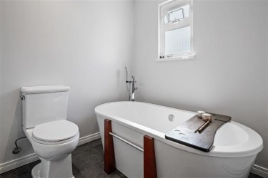 13182 15 AVENUE, Surrey, B.C.