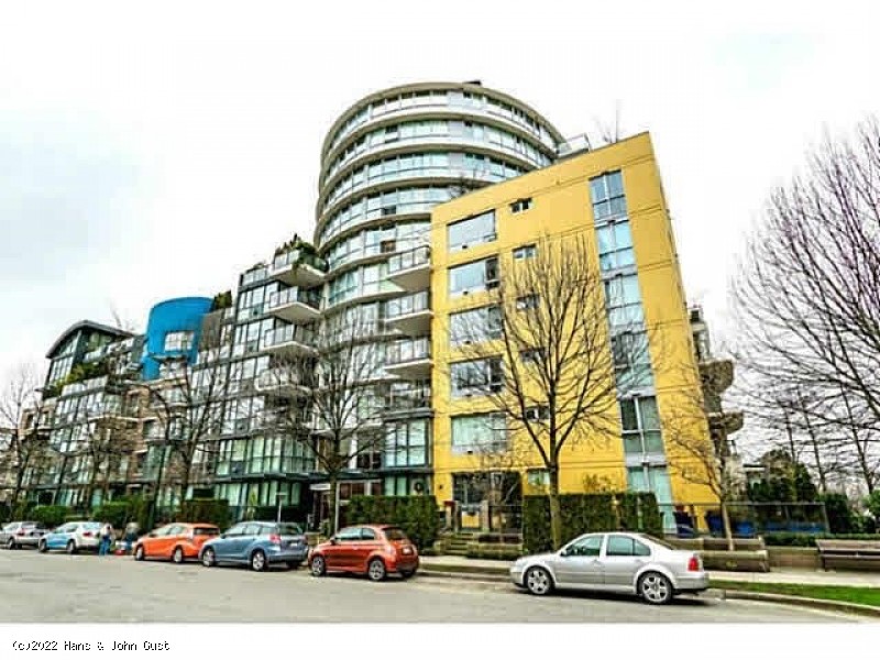 209-1485 W 6TH AVE,  Vancouver, B.C.
